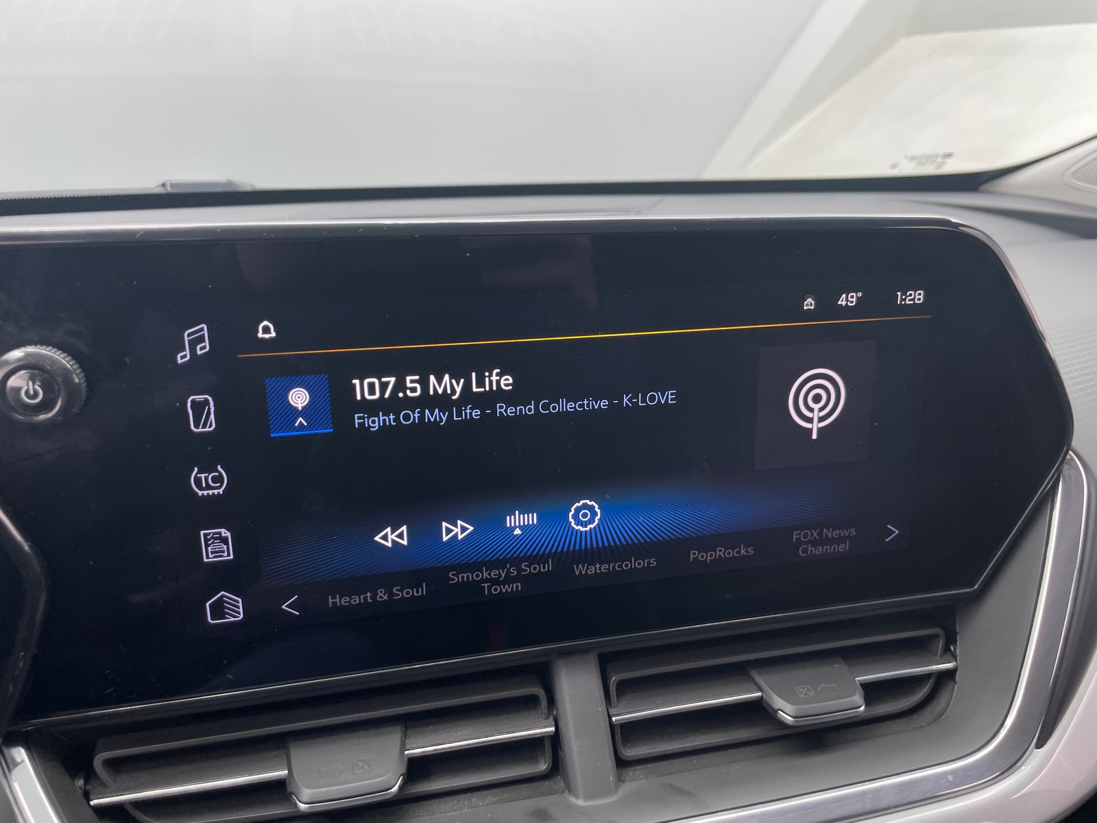 Thumbnail: 2025 Chevrolet Trax - 4