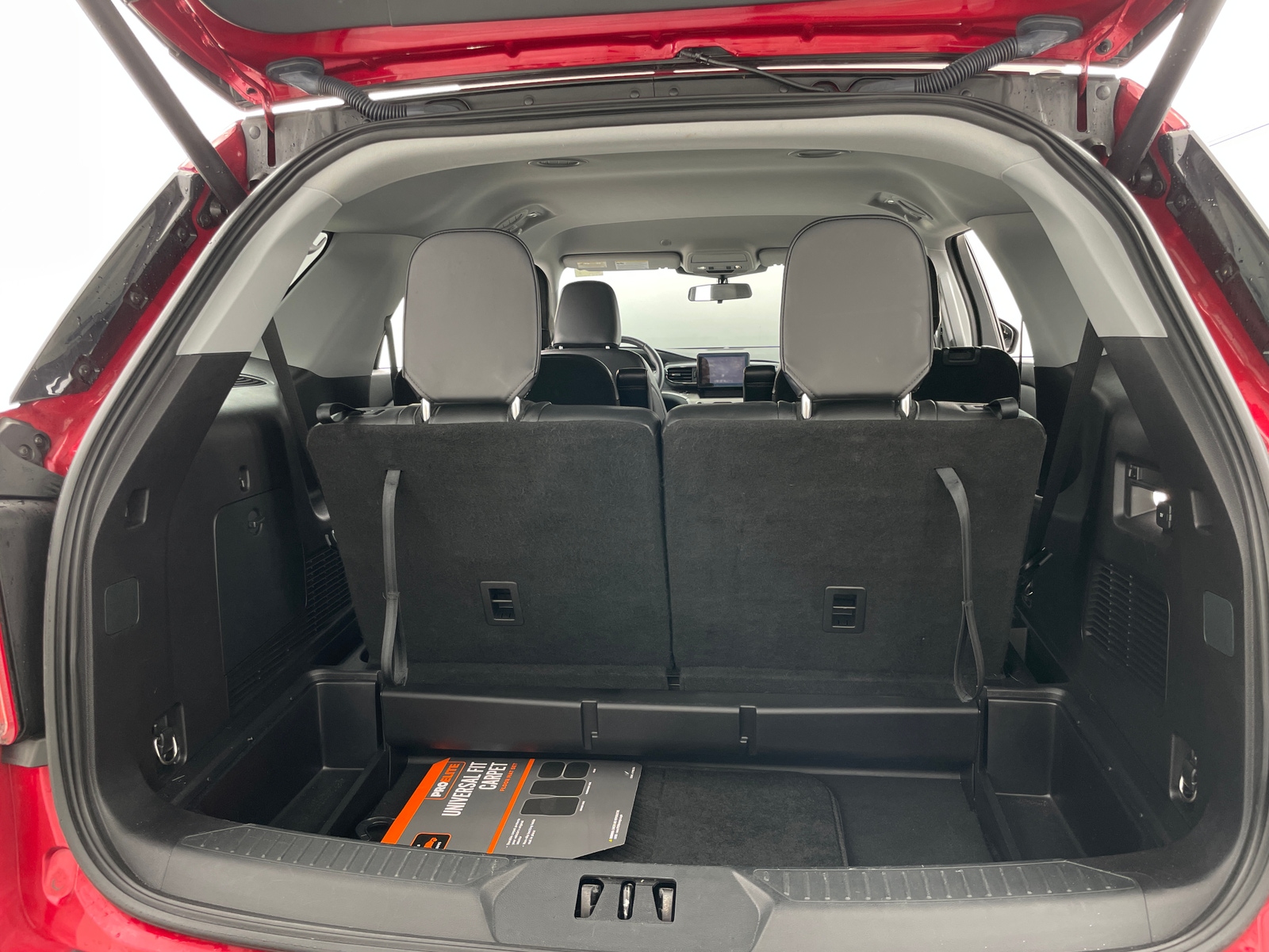 Thumbnail: 2021 Ford Explorer - 6