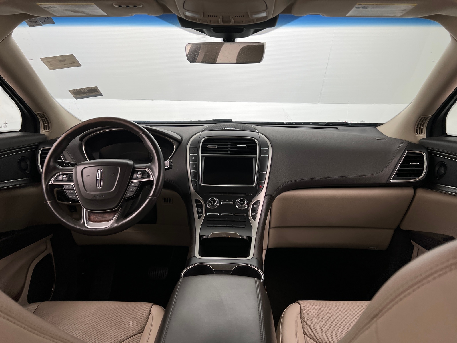 Thumbnail: 2020 Lincoln Nautilus - 2