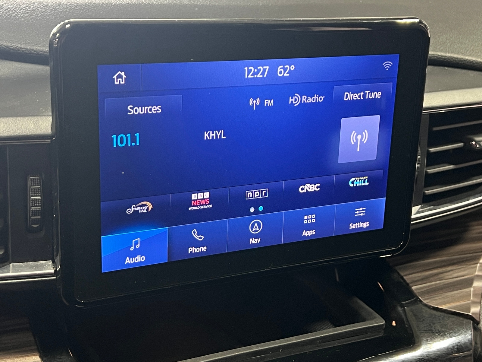 Thumbnail: 2024 Ford Explorer - 3