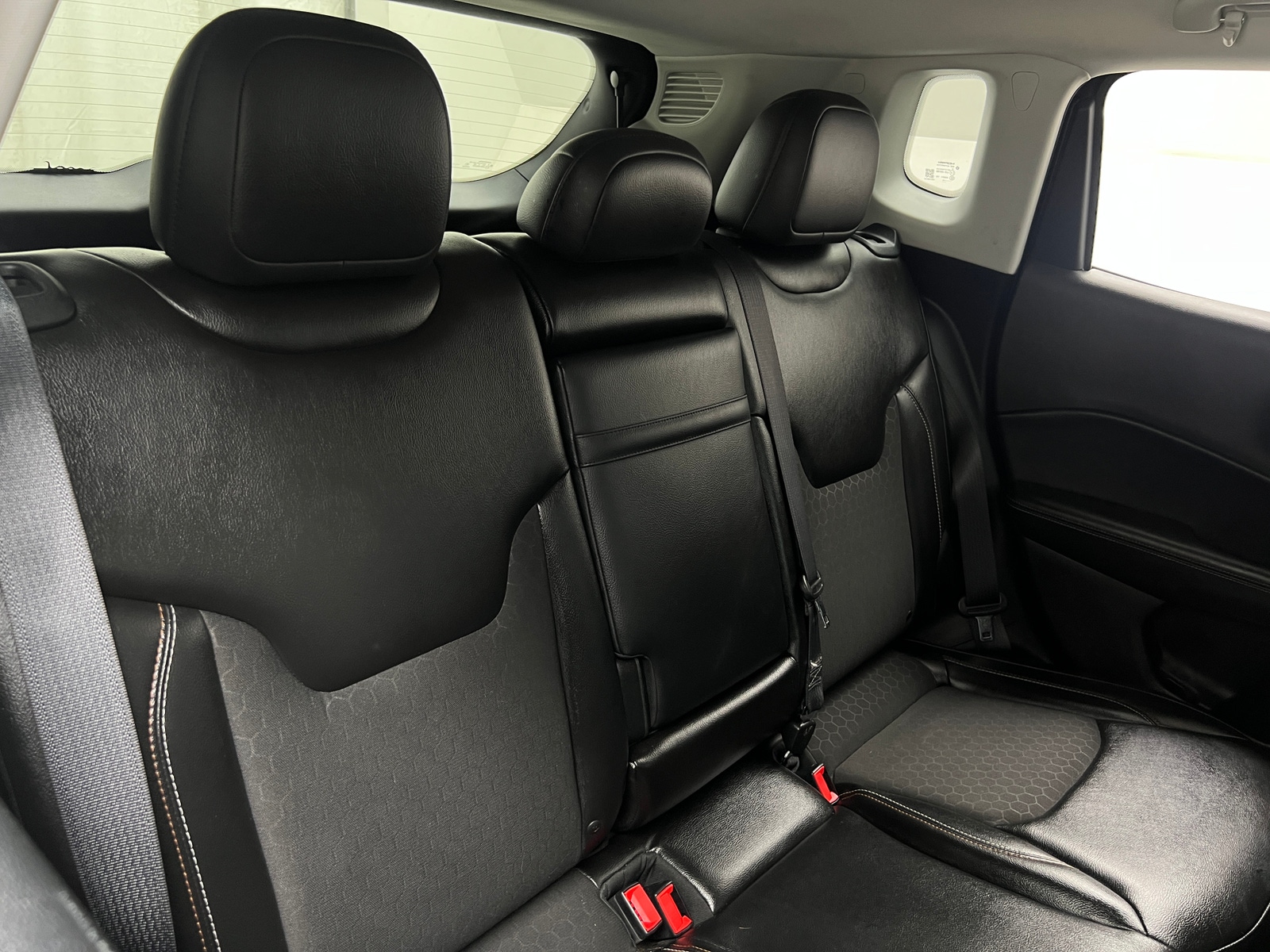 Thumbnail: 2018 Jeep Compass - 6