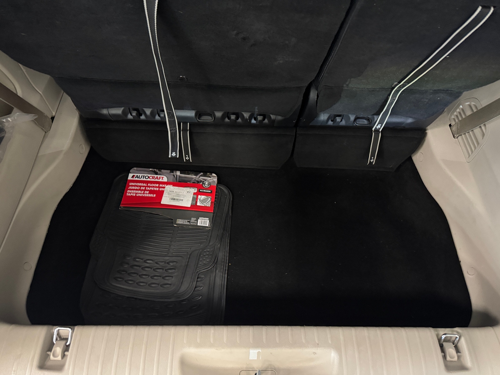 Thumbnail: 2024 Chrysler Pacifica - 6