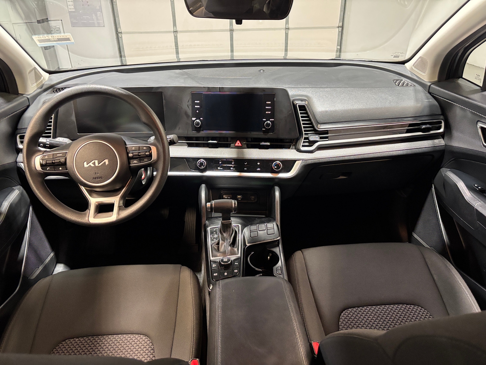 Thumbnail: 2024 Kia Sportage - 3