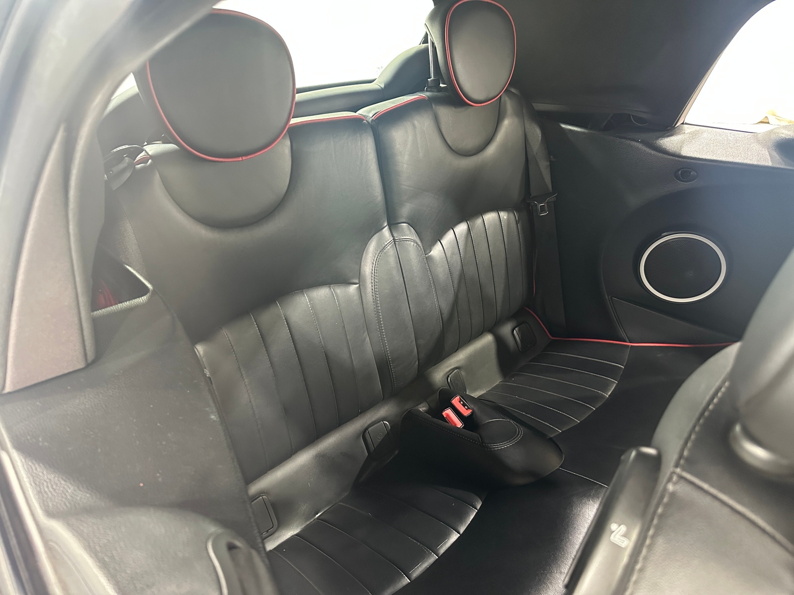 Thumbnail: 2015 MINI Cooper Convertible - 5