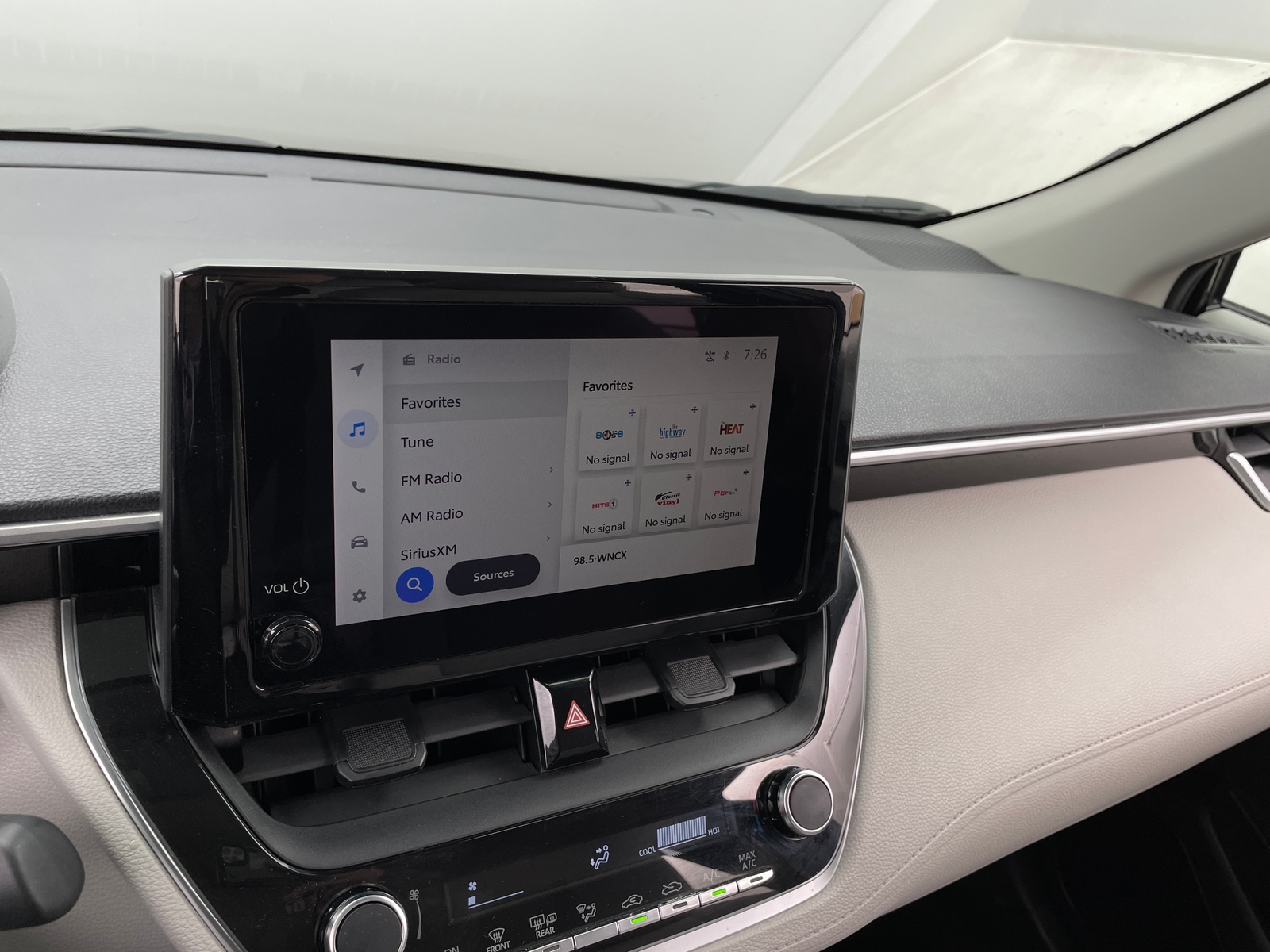 Thumbnail: 2023 Toyota Corolla Cross - 4