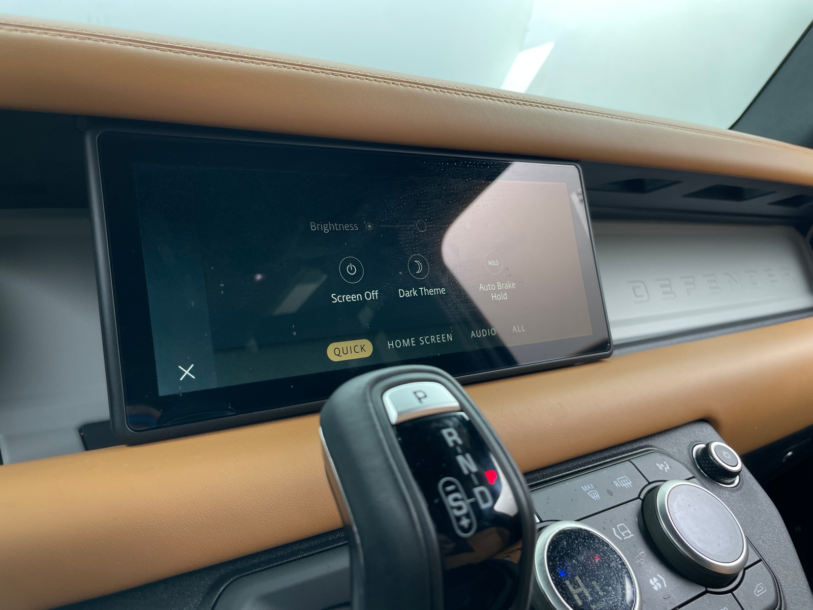 Thumbnail: 2023 Land Rover Defender - 3