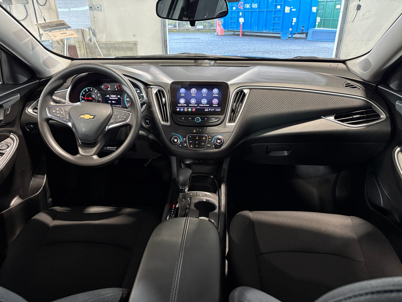 Thumbnail: 2024 Chevrolet Malibu - 3