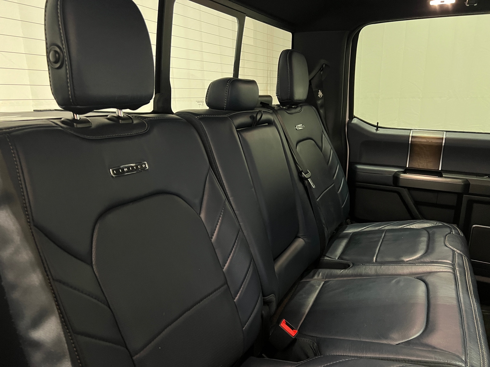 Thumbnail: 2018 Ford Econoline - 5