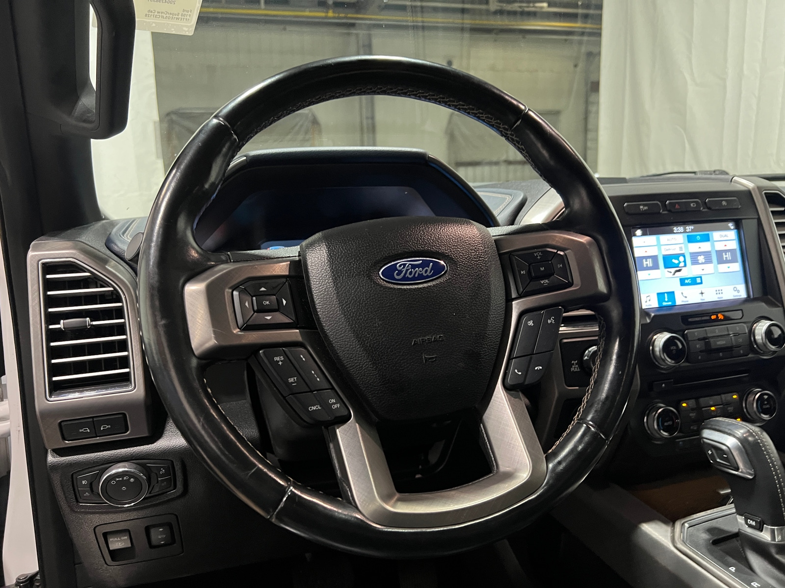 Thumbnail: 2018 Ford Econoline - 4