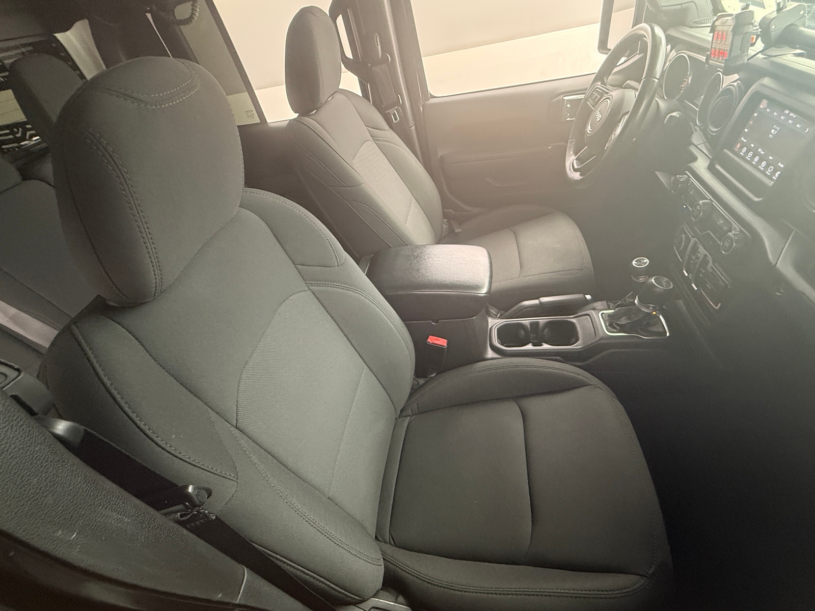 Thumbnail: 2022 Jeep Gladiator - 2