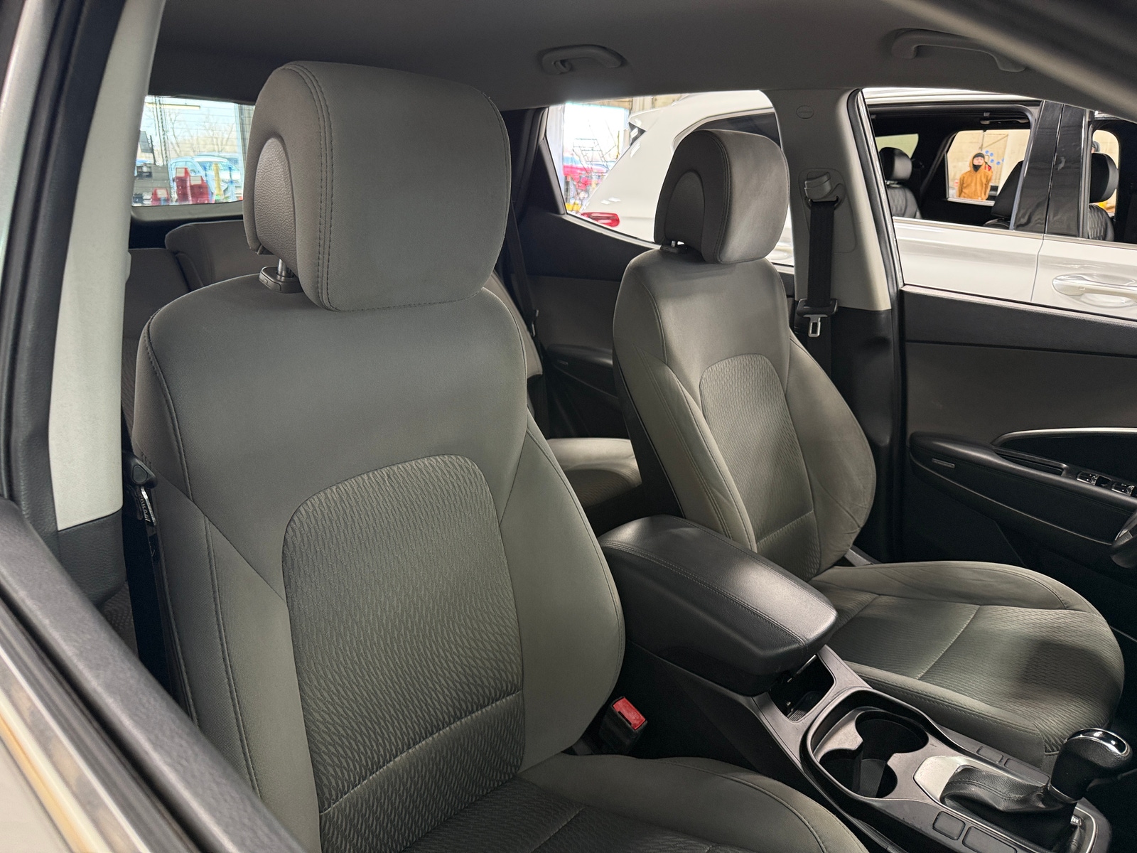 Thumbnail: 2018 Hyundai Santa Fe - 2