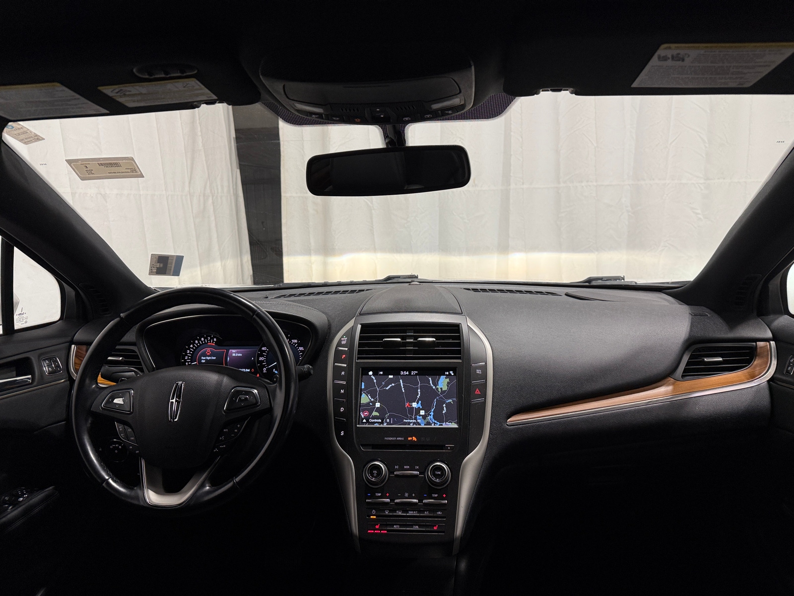 Thumbnail: 2018 Lincoln MKC - 2