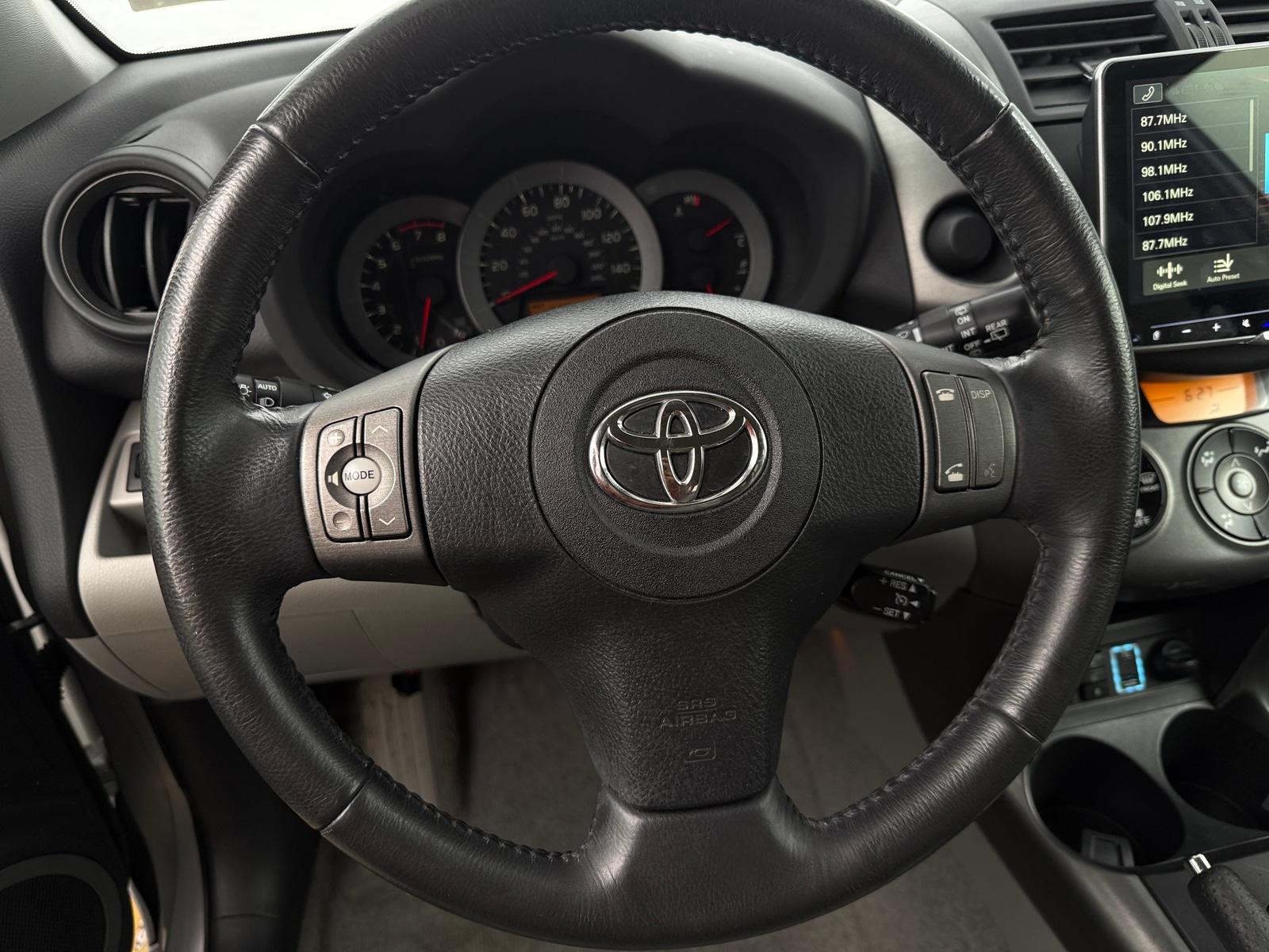 Thumbnail: 2012 Toyota RAV4 - 5