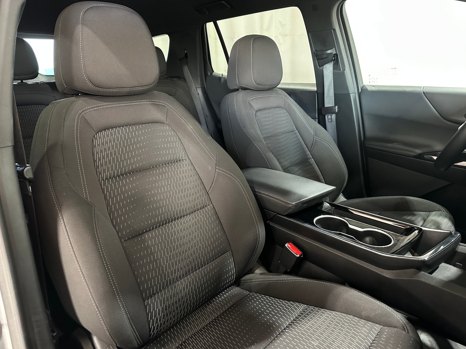 Thumbnail: 2025 Chevrolet Equinox - 2