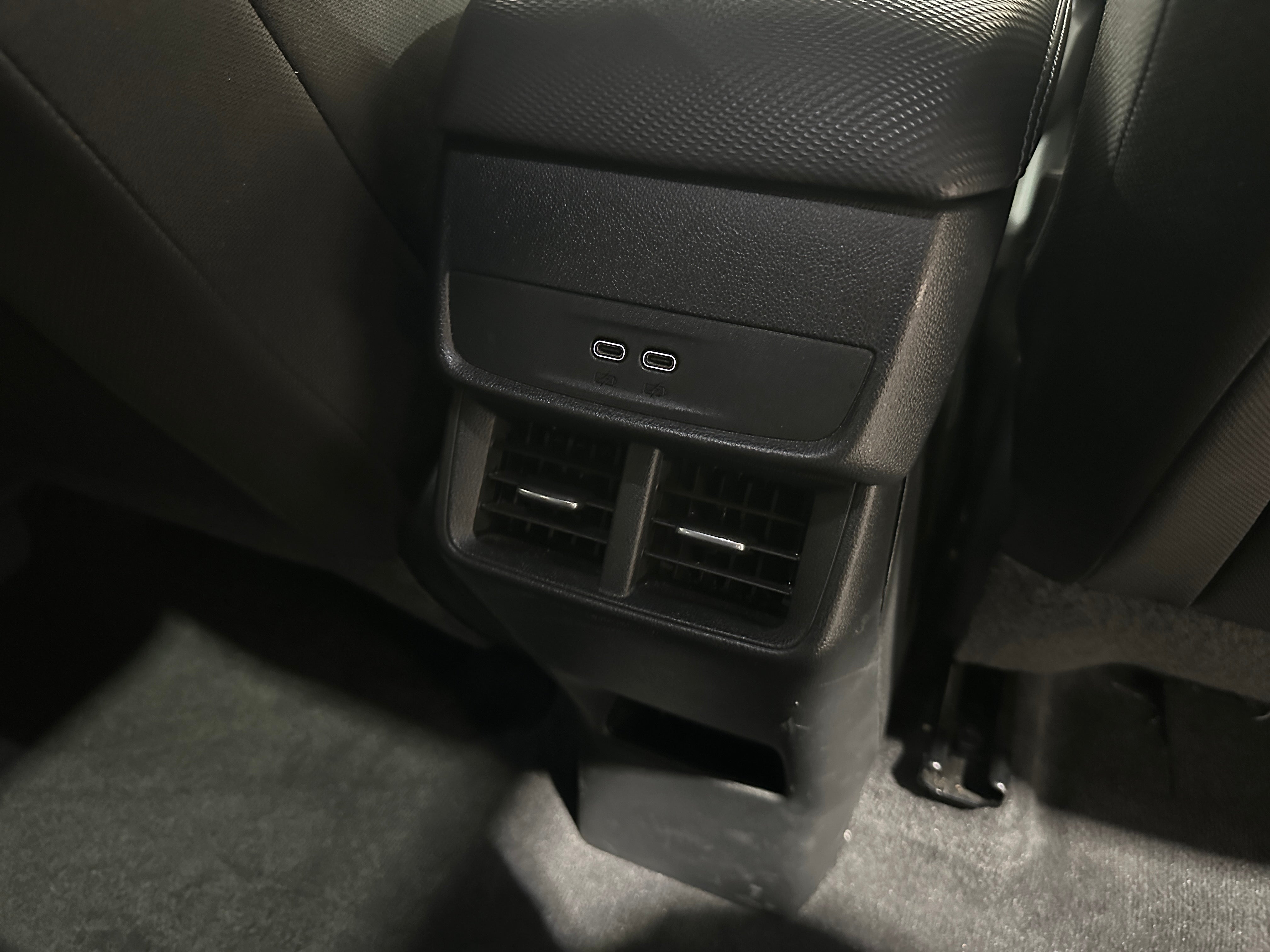 2025 Chevrolet Equinox - Image 3