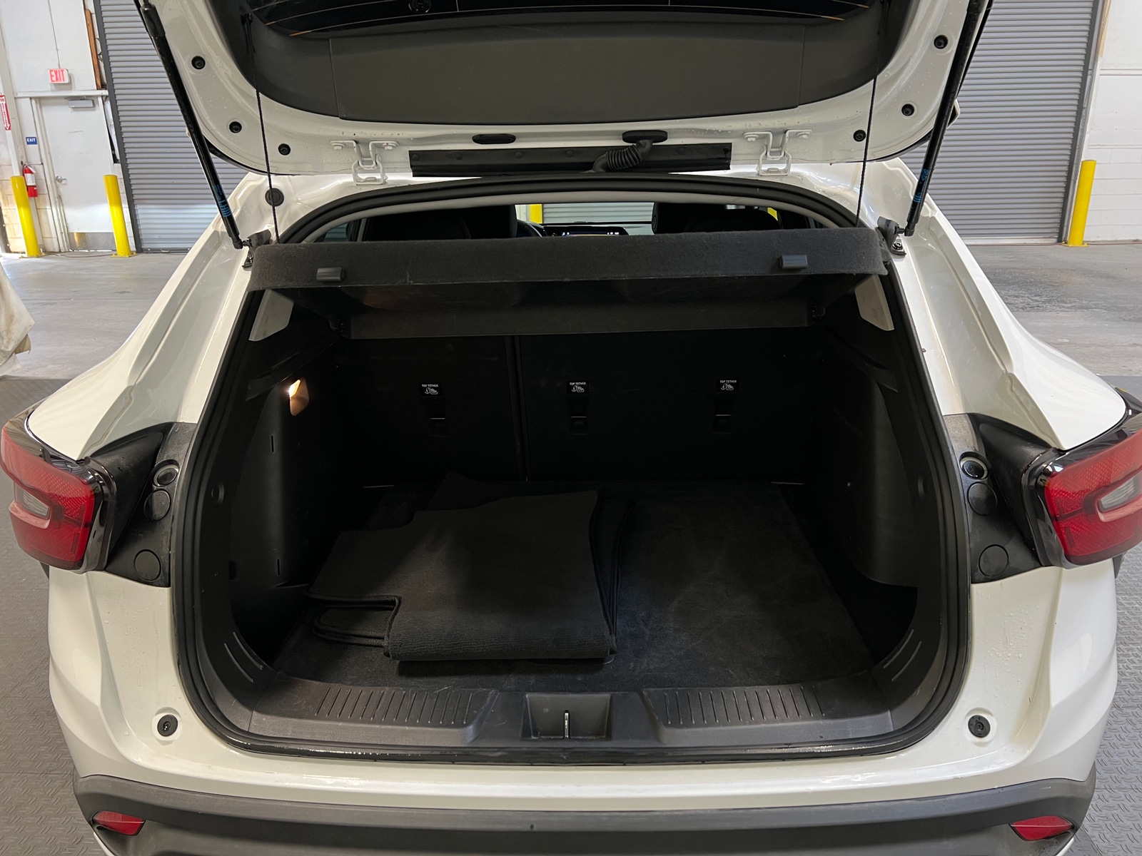 Thumbnail: 2025 Chevrolet Trax - 7