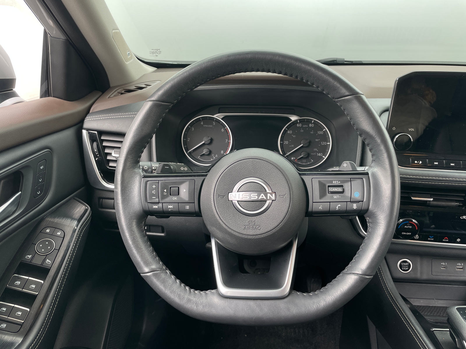 Thumbnail: 2022 Nissan Rogue - 4