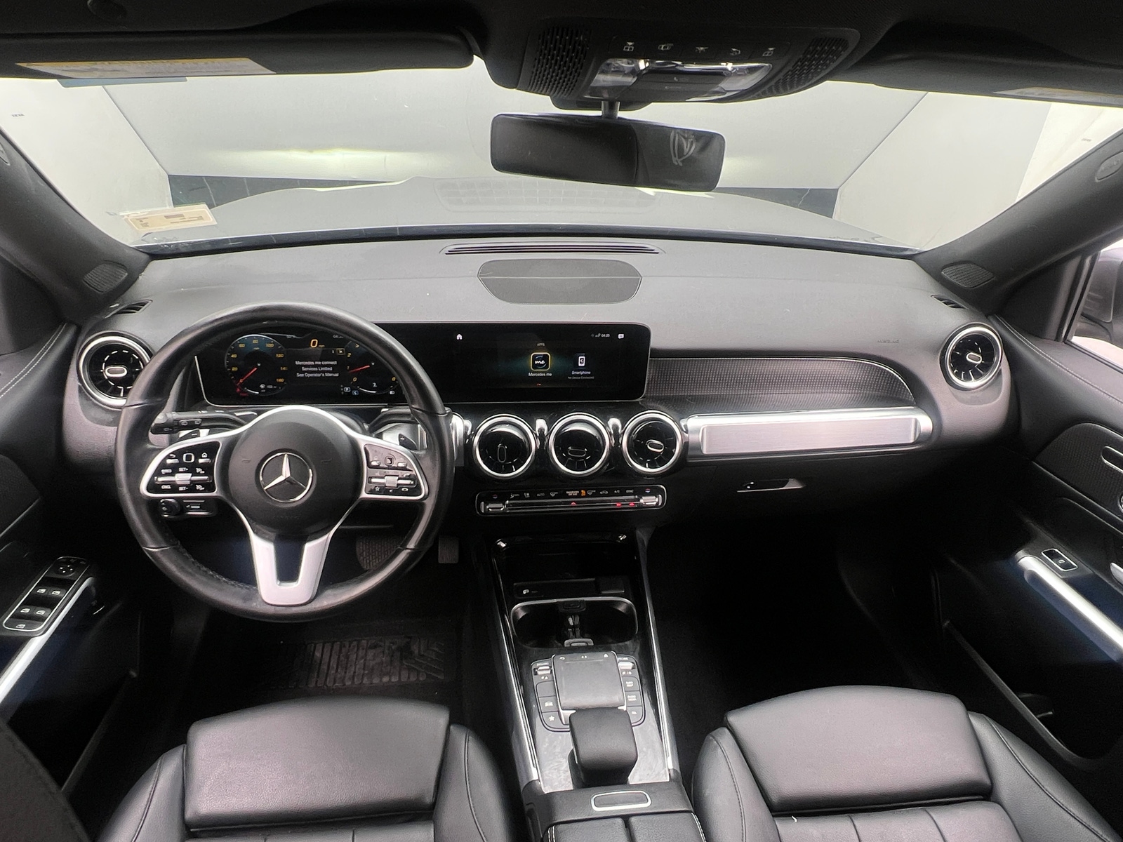 Thumbnail: 2021 Mercedes-Benz GLB - 2