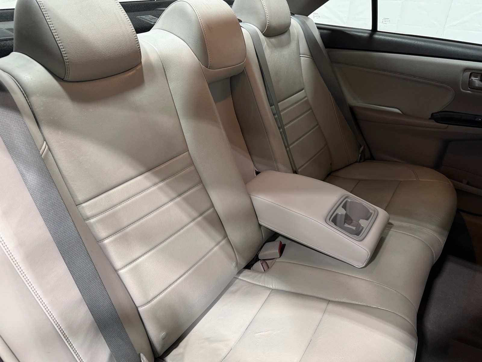 Thumbnail: 2015 Toyota Camry - 5