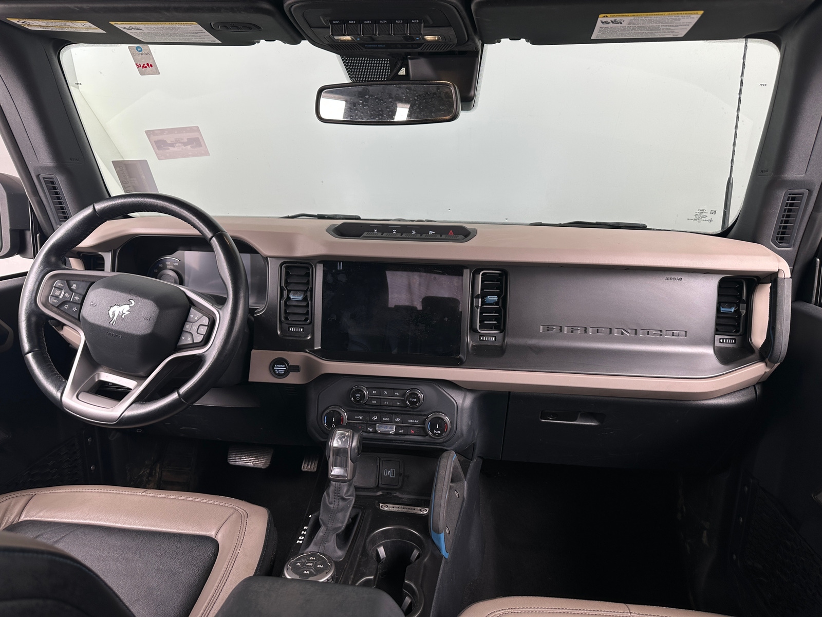 Thumbnail: 2022 Ford Bronco - 2