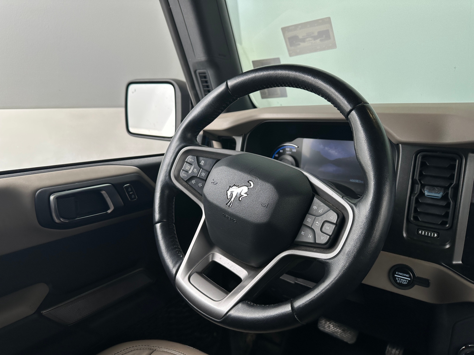 Thumbnail: 2022 Ford Bronco - 4