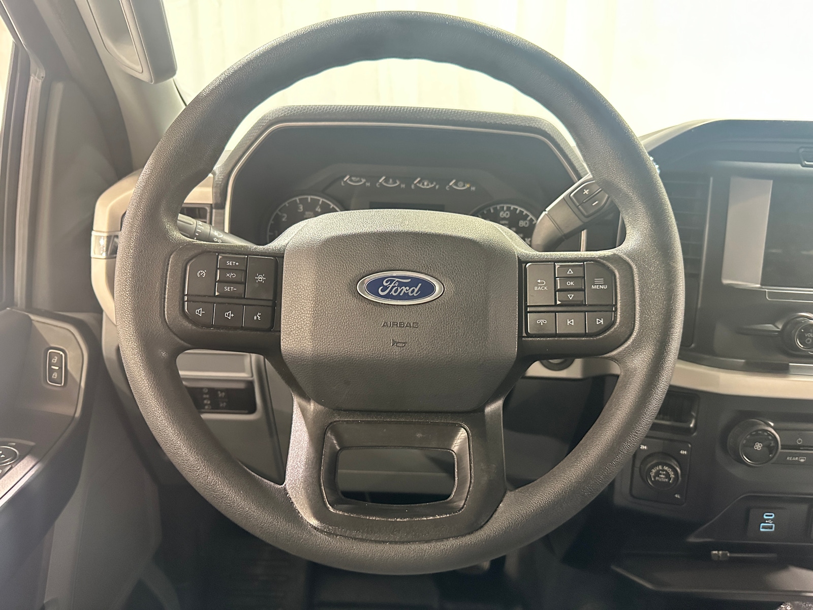 Thumbnail: 2021 Ford Econoline - 5