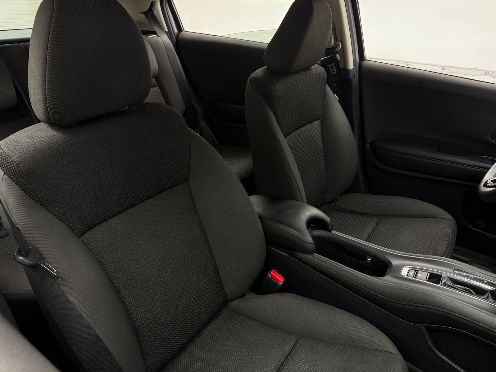 Thumbnail: 2022 Honda HR-V - 2