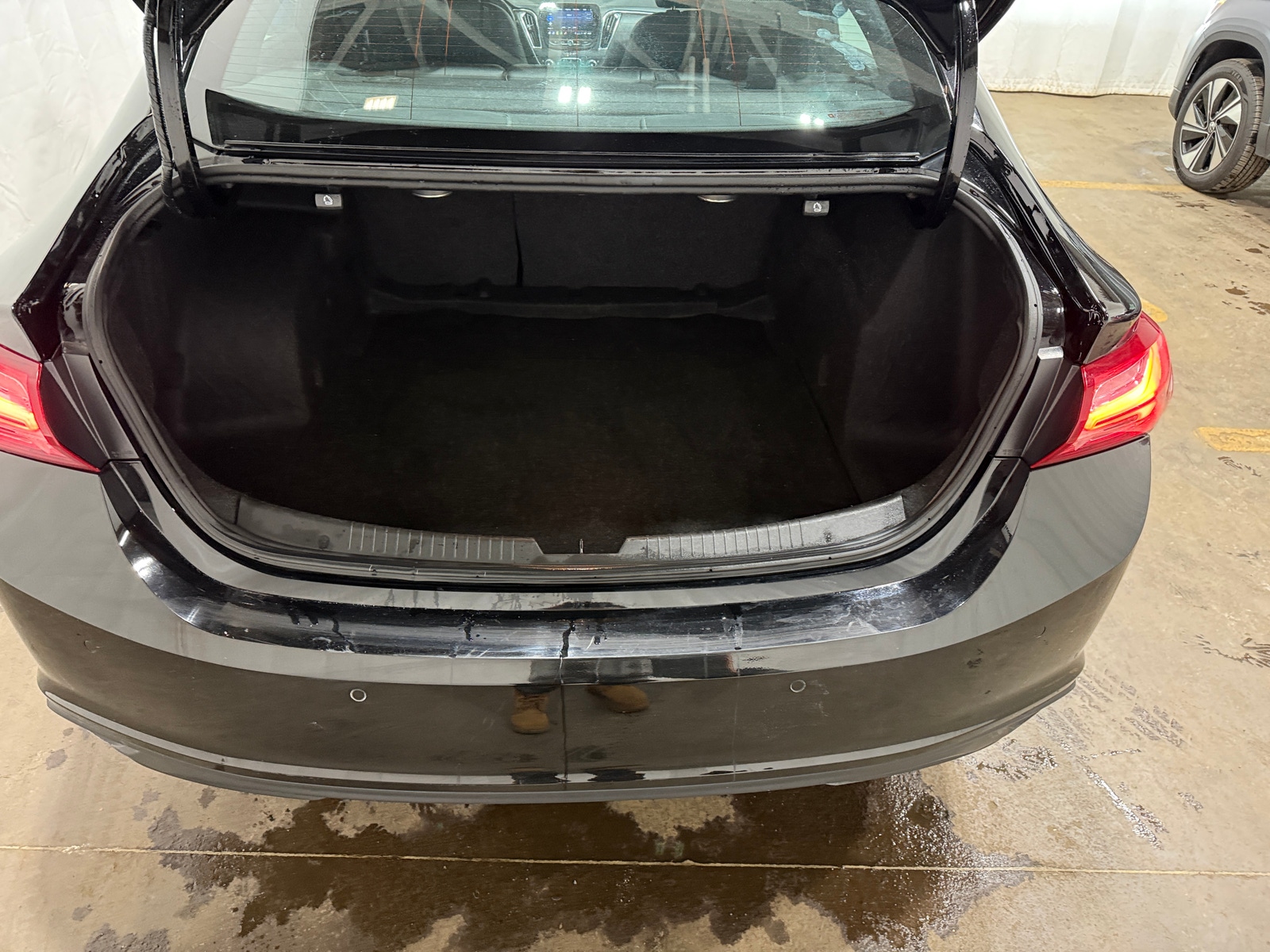 Thumbnail: 2024 Chevrolet Malibu - 6