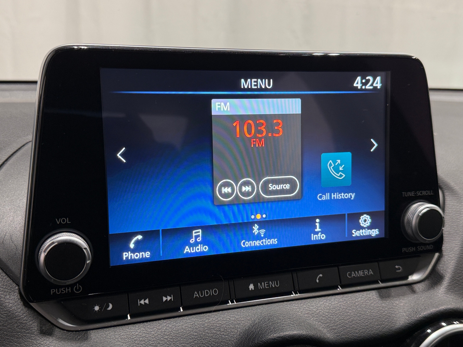 Thumbnail: 2024 Nissan Sentra - 4