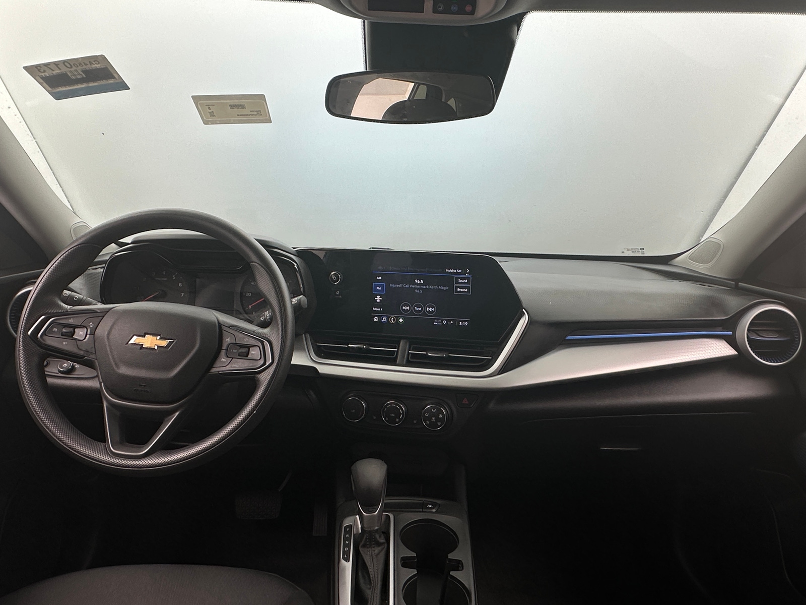 Thumbnail: 2025 Chevrolet Trax - 3