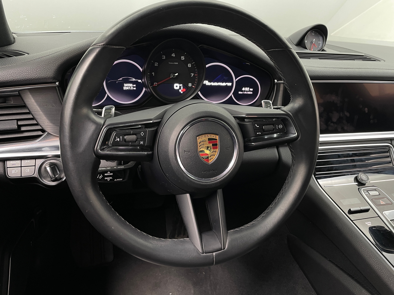 Thumbnail: 2022 Porsche Panamera - 4