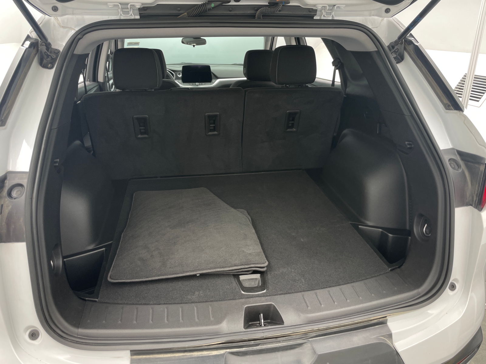 Thumbnail: 2025 Chevrolet Blazer - 7