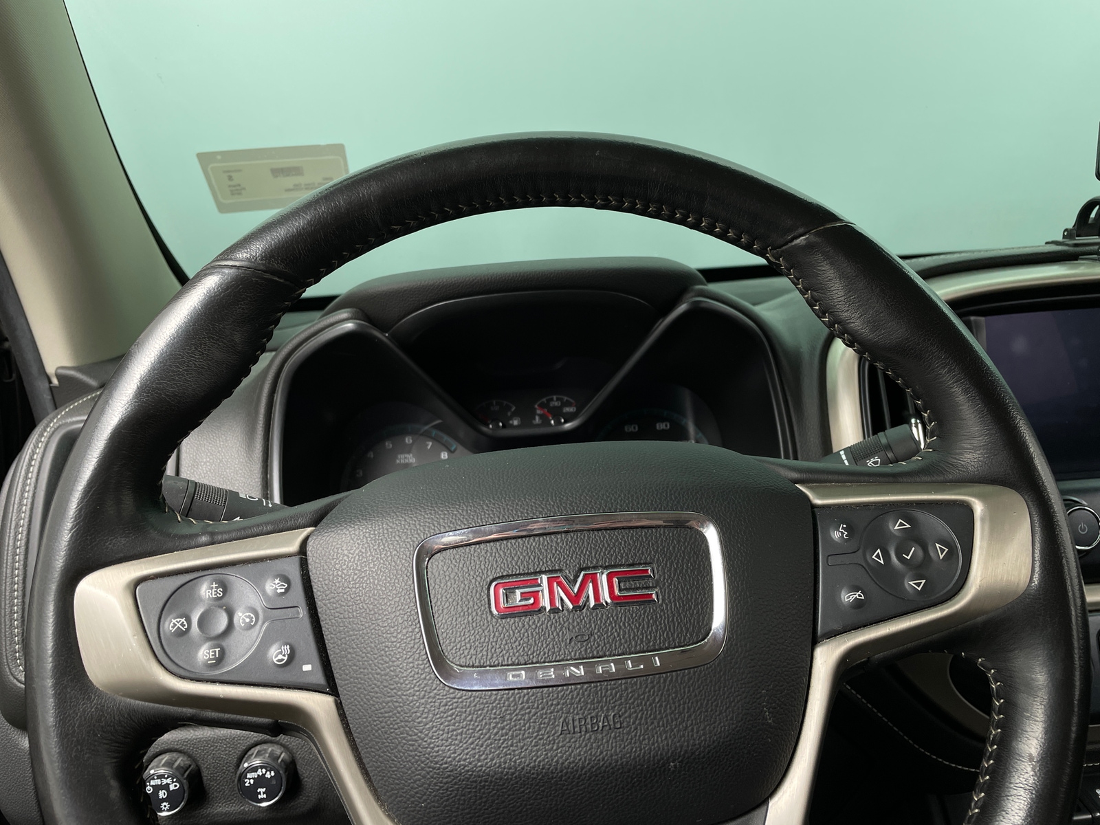 Thumbnail: 2019 GMC Canyon - 4