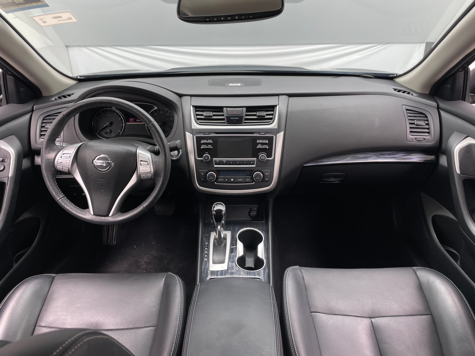 Thumbnail: 2017 Nissan Altima - 2