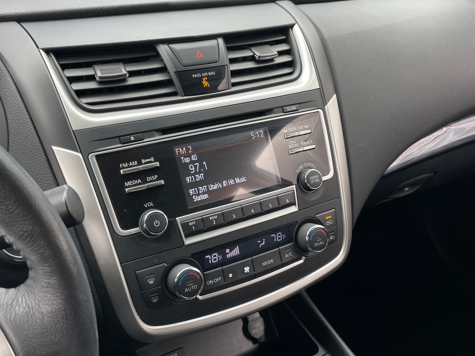 Thumbnail: 2017 Nissan Altima - 3