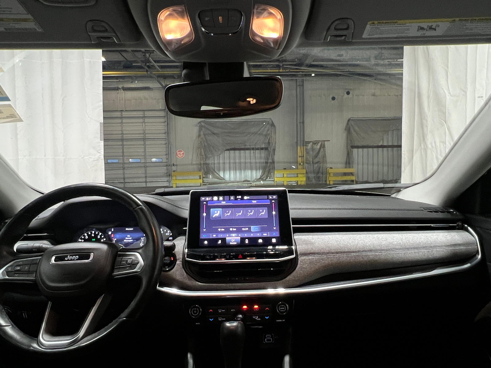 Thumbnail: 2022 Jeep Compass - 3