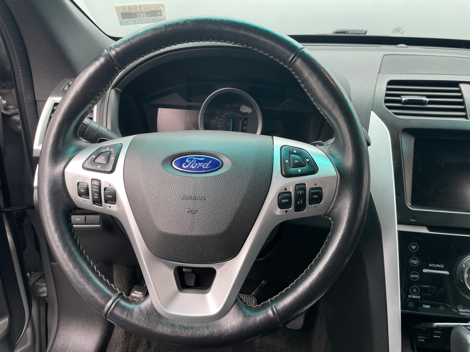 Thumbnail: 2015 Ford Explorer - 4