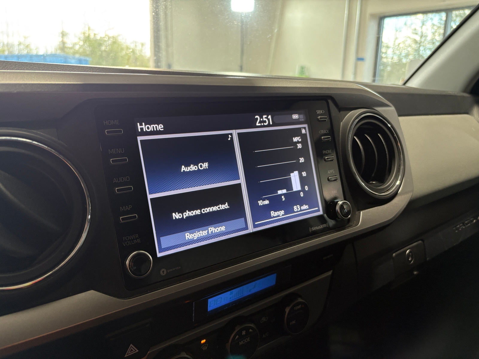 Thumbnail: 2022 Toyota Tacoma - 4