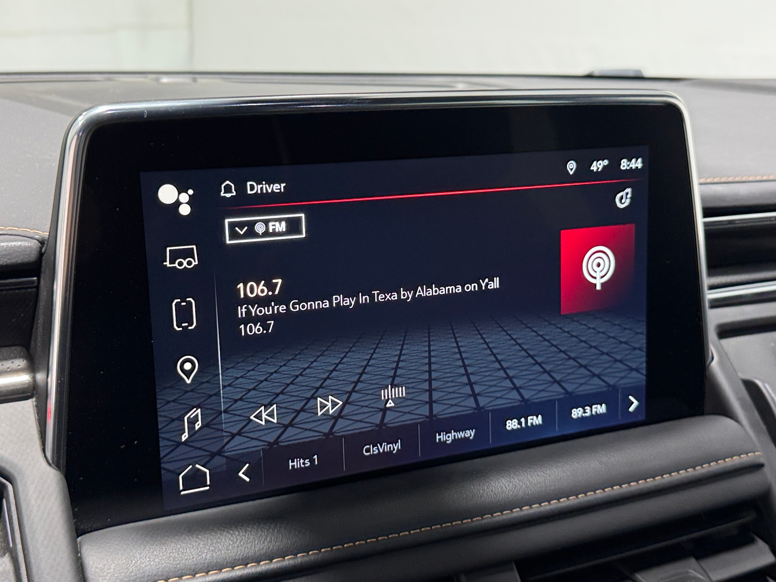 Thumbnail: 2023 GMC Yukon XL - 3