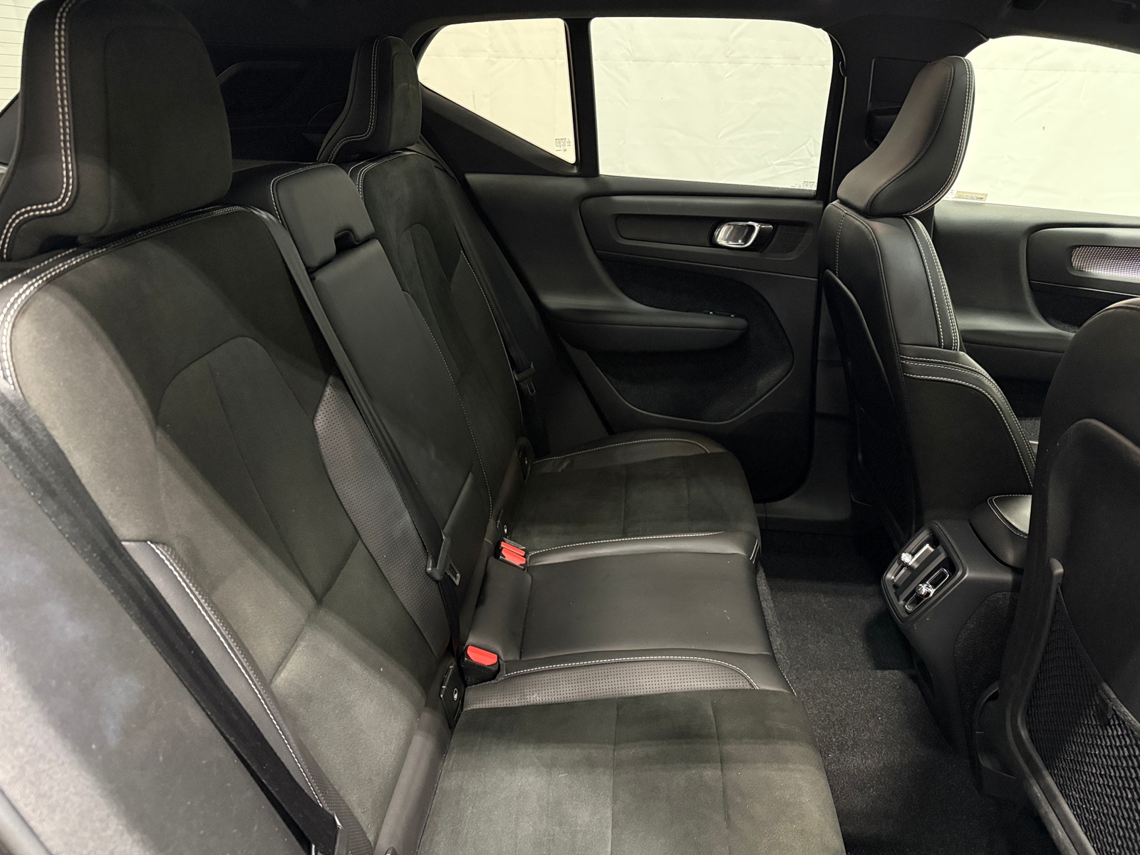 Thumbnail: 2019 Volvo XC40 - 6