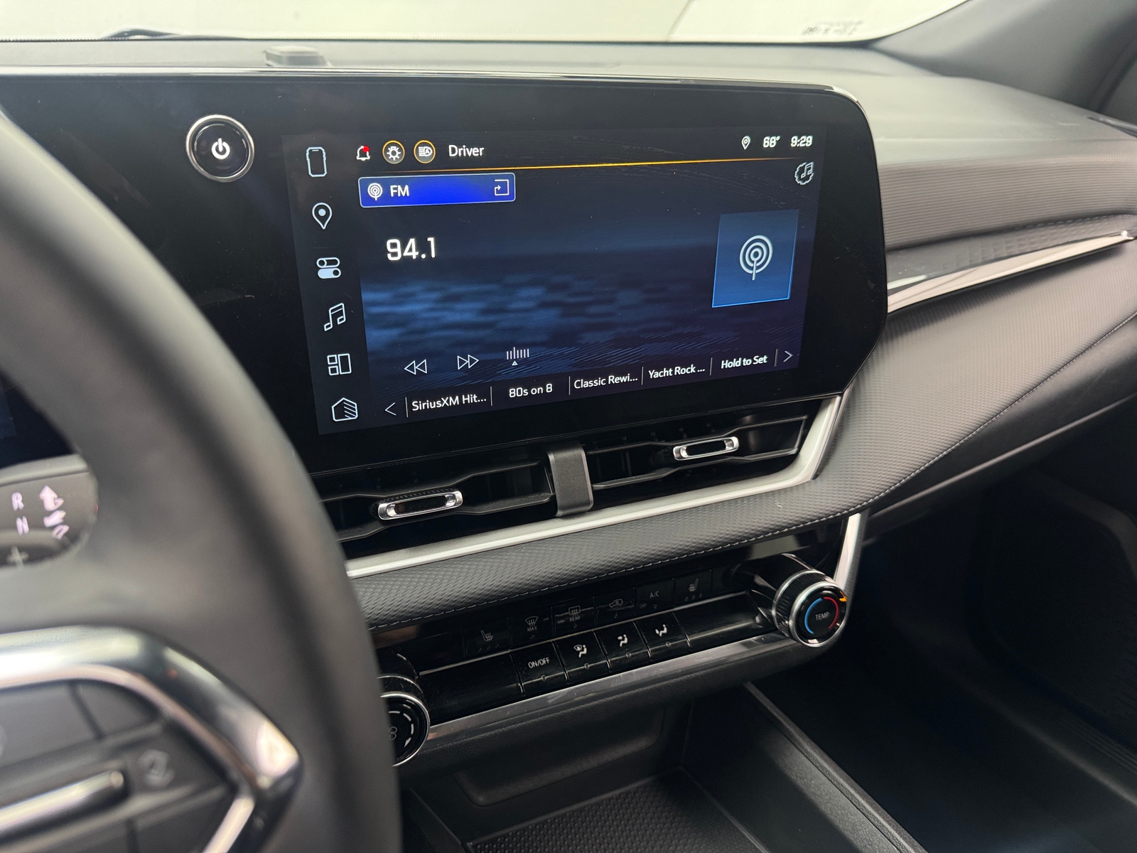 Thumbnail: 2025 Chevrolet Equinox - 4