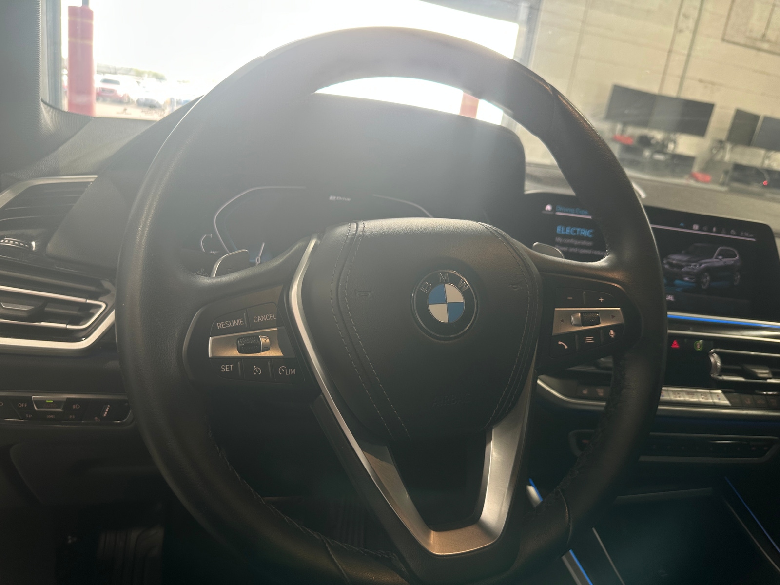 Thumbnail: 2021 BMW X5 - 4