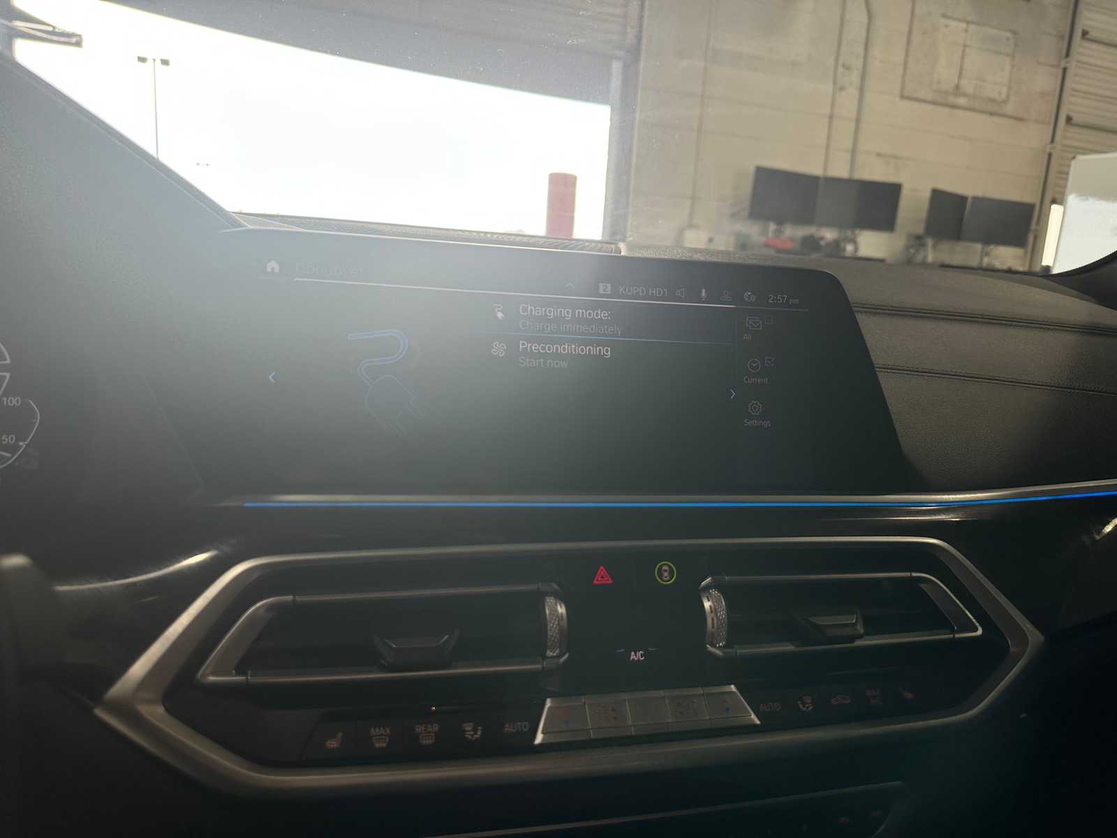 Thumbnail: 2021 BMW X5 - 3