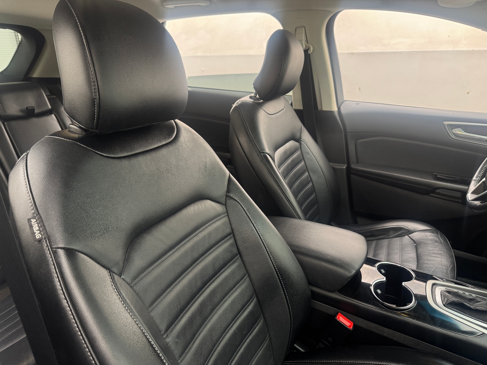 Thumbnail: 2016 Ford Edge - 2