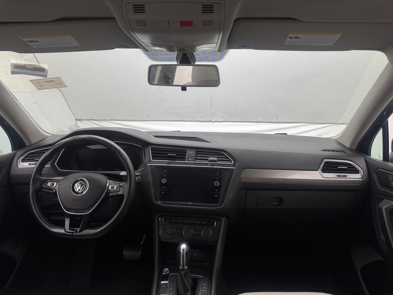 Thumbnail: 2019 Volkswagen Tiguan - 2