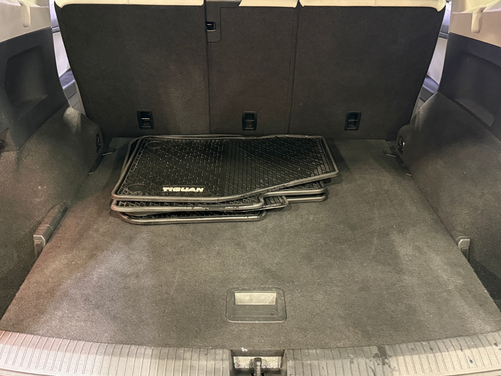 Thumbnail: 2019 Volkswagen Tiguan - 6