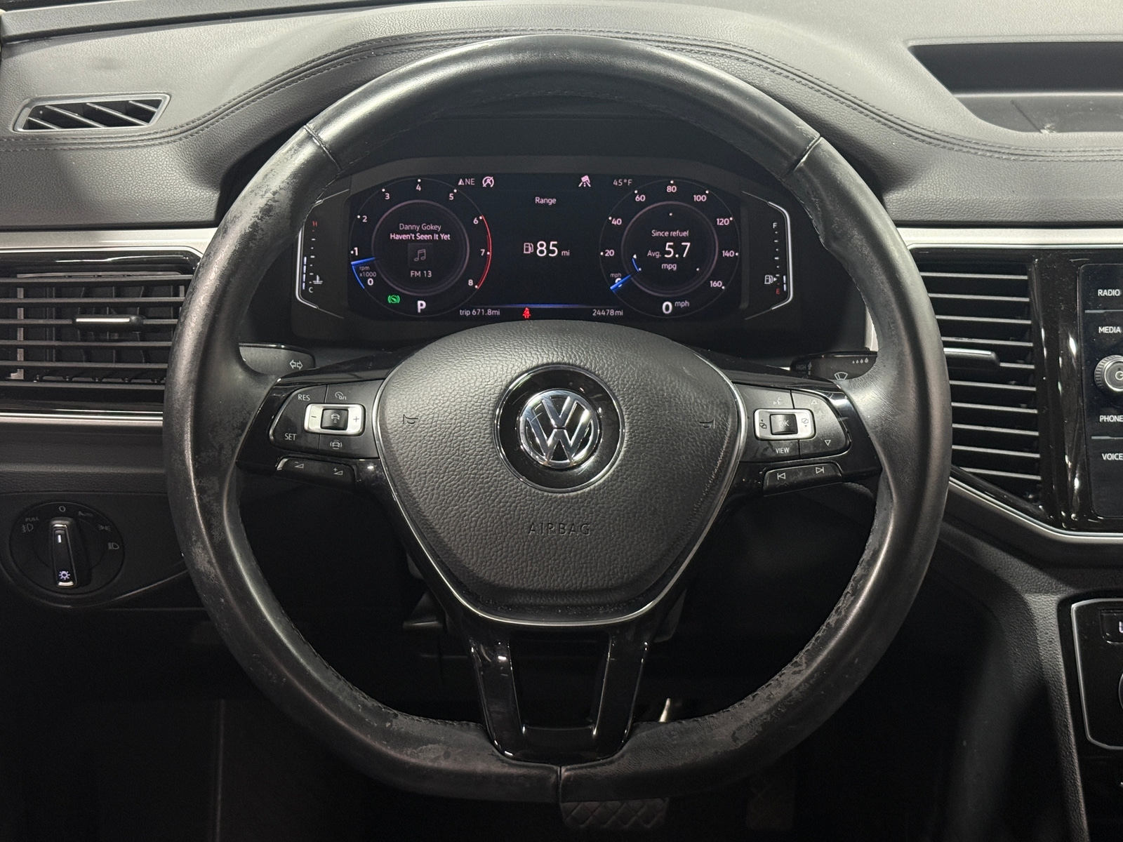 Thumbnail: 2019 Volkswagen Atlas - 4