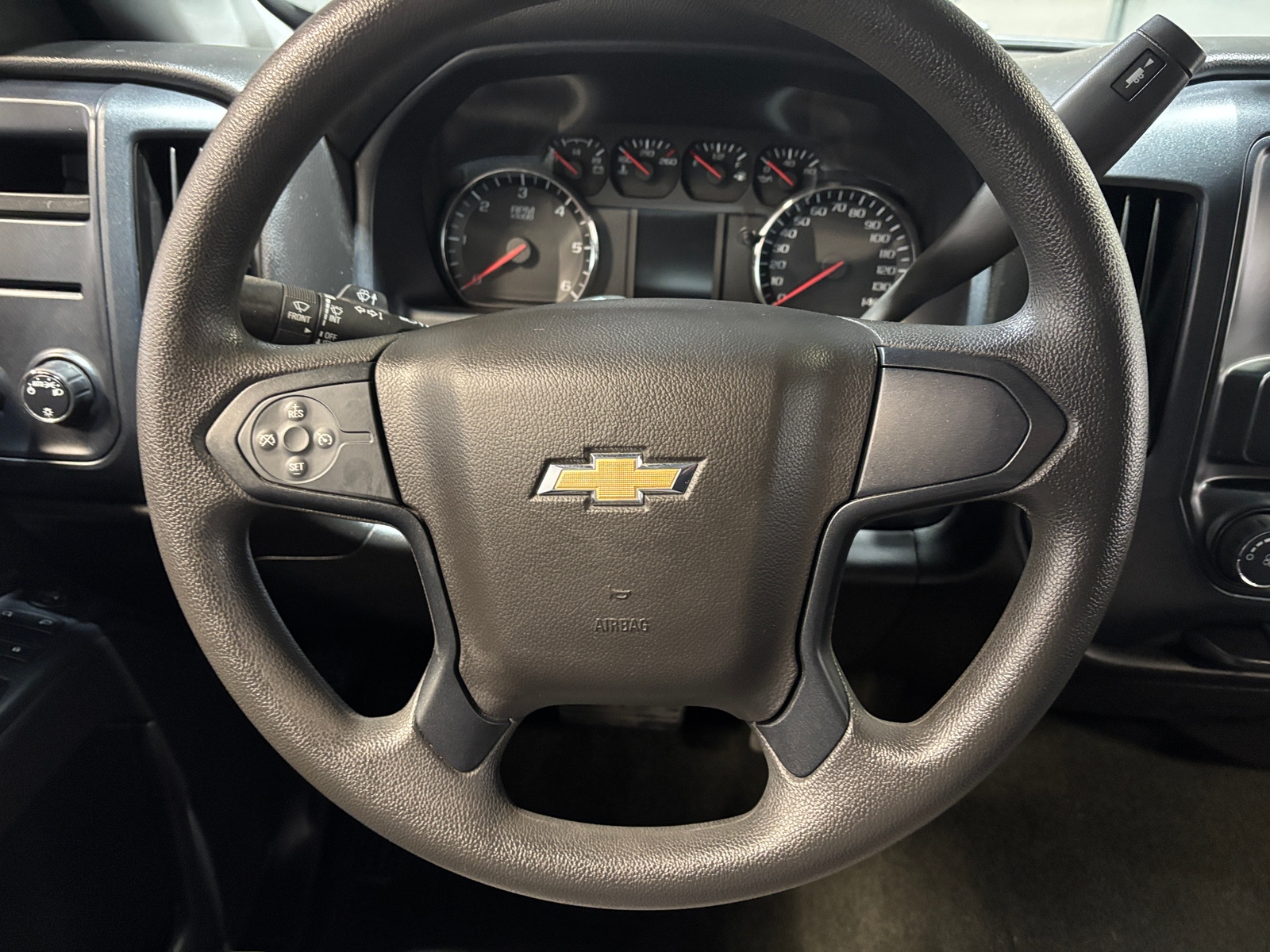 Thumbnail: 2017 Chevrolet Silverado 1500 - 5