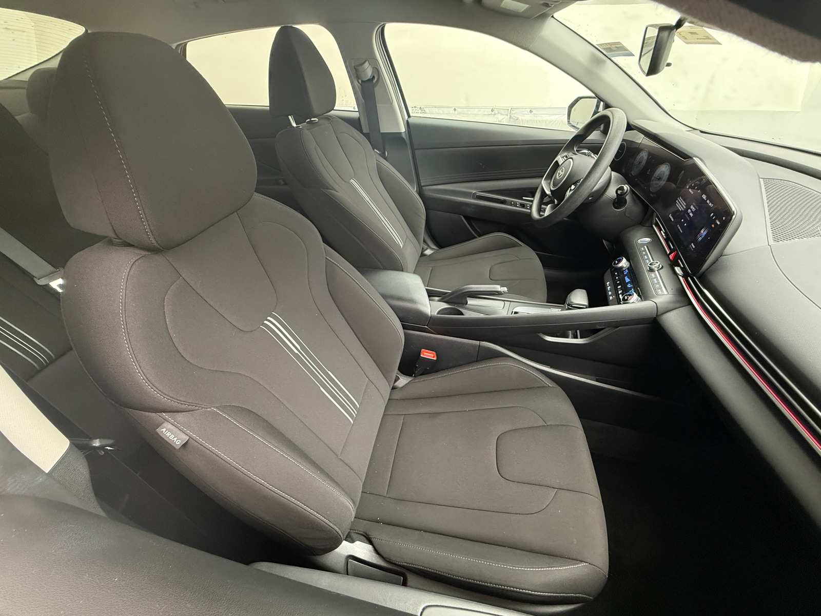 Thumbnail: 2024 Hyundai Elantra - 2