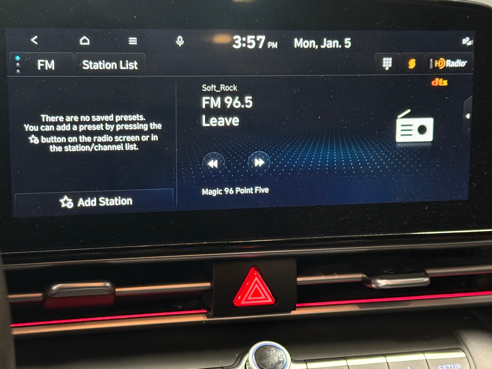 Thumbnail: 2024 Hyundai Elantra - 4